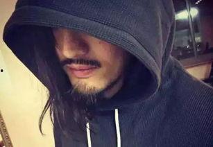 爱情公寓吃瓜少女