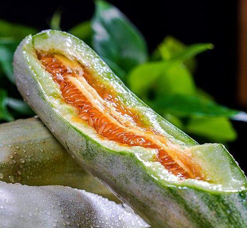 孩子吃瓜好吃,宝贝的快乐美食之旅