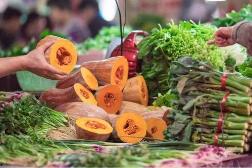 吃瓜吃的胃口难受,揭秘过度追剧的后果