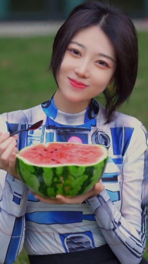 幸福到我家吃瓜